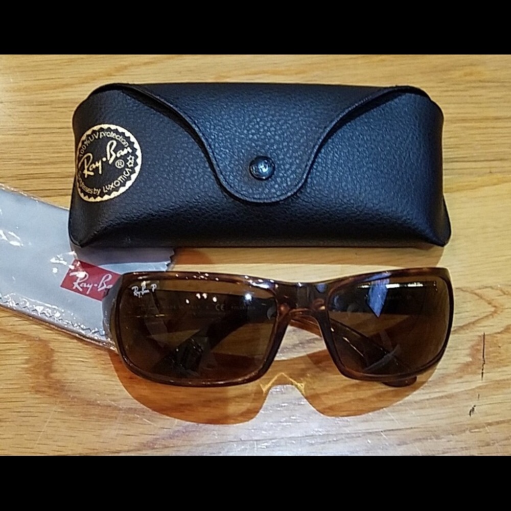 Rayban polarized sunglasses with original case